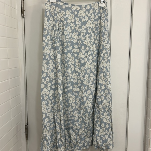 Reformation Zoe Skirt - Picture 3 of 3